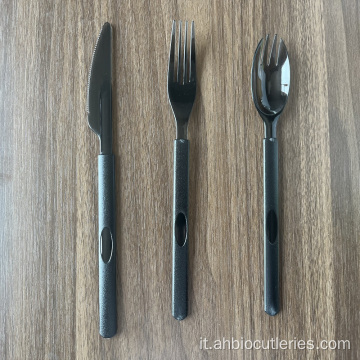 cucchiaio di plastica in polistirene utensile usa e getta